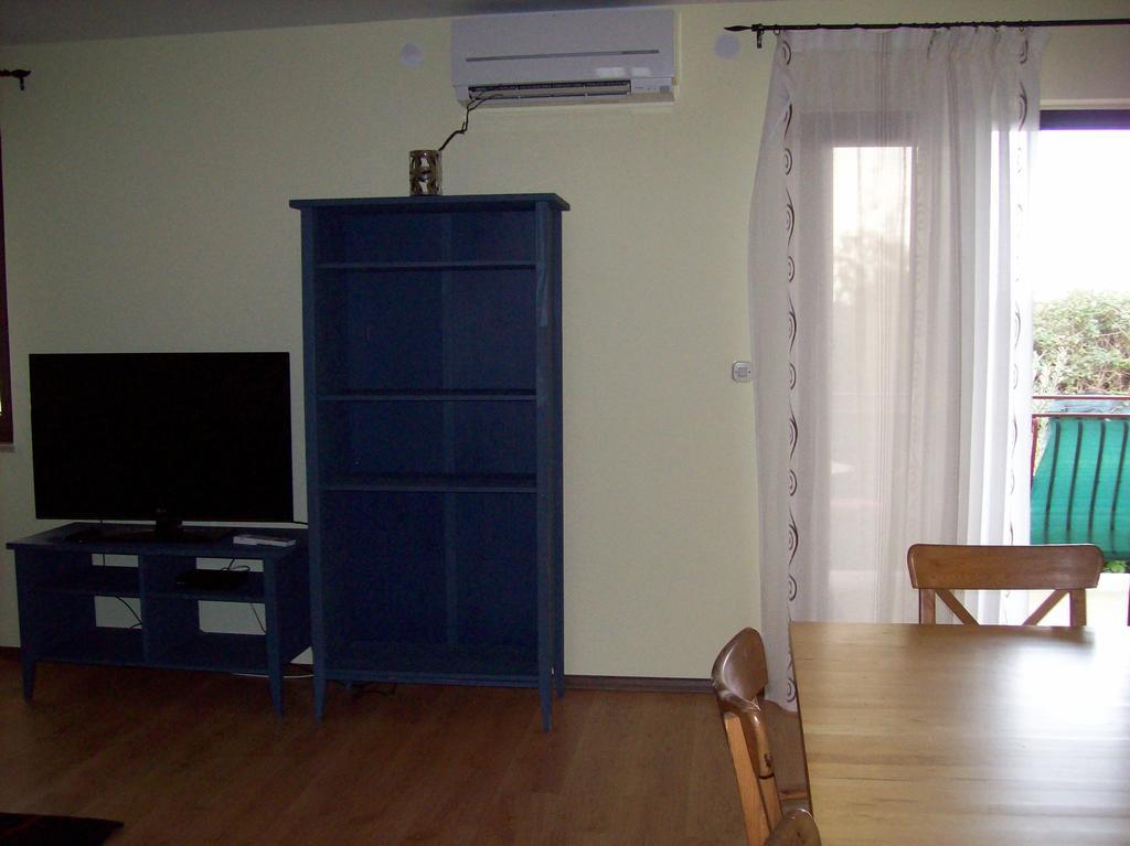Apartment Monfiorenzo 11 ロヴィニ エクステリア 写真