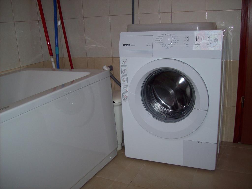 Apartment Monfiorenzo 11 ロヴィニ エクステリア 写真